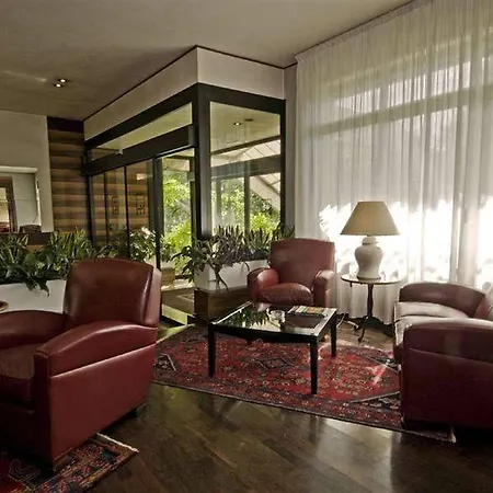 Hotel Meeting 4*